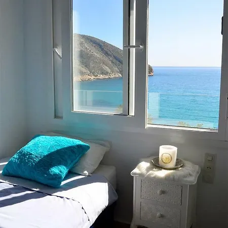 Blue View Apartment